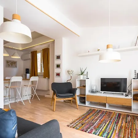 Luxury 2bd Penthouse By Ndk In By Flat Mаnager * ソフィア